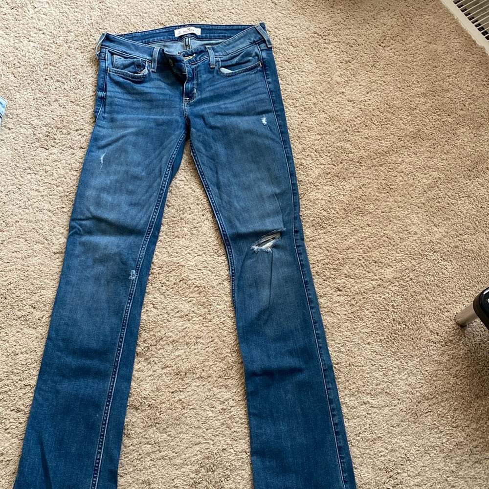 Hollister jeans. Lightly worn. Size 3R